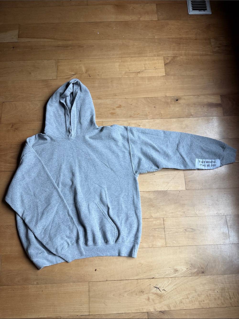 Women’s or men’s Gray Hooded Sweatshirt - Casual Pullover Hoodie